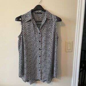 ZAC & RACHEL SLEEVELESS BLOUSE M – White/Black ZIGZAG LINES